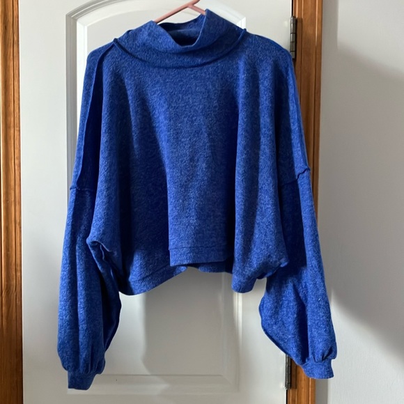 Zenana Outfitters Sweaters - Very soft! Blue Mock Turtleneck!